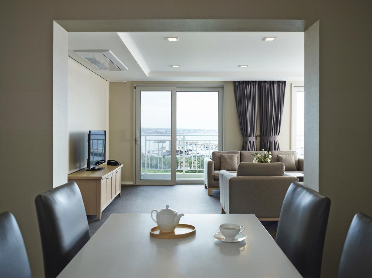 Haevichi Hotel & Resort Jeju Seogwipo Exterior photo